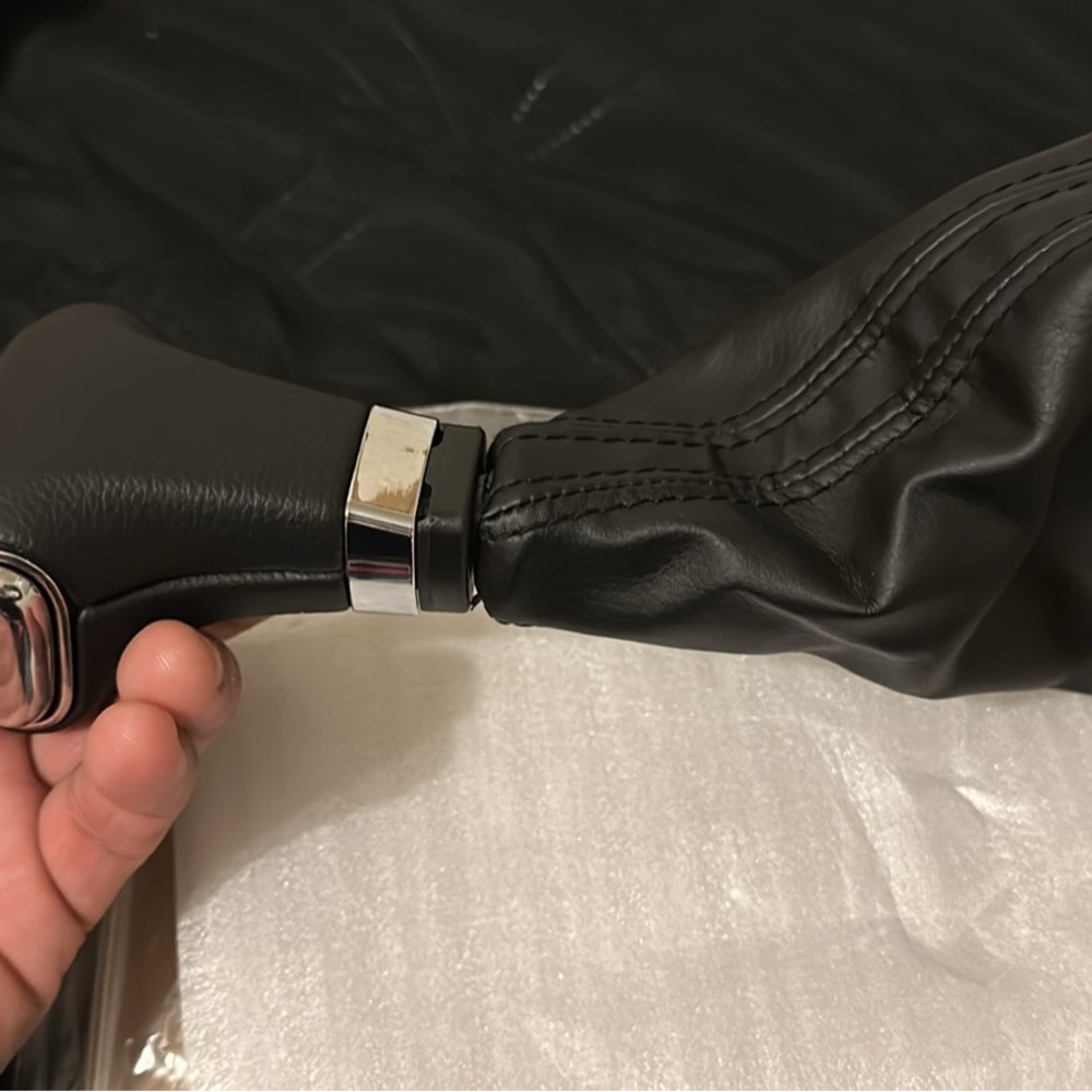 Black Leather Gear Shift Knob